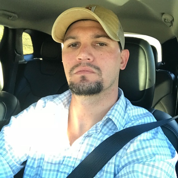 Meet your Posher, Dustin - Picture 1 of 1